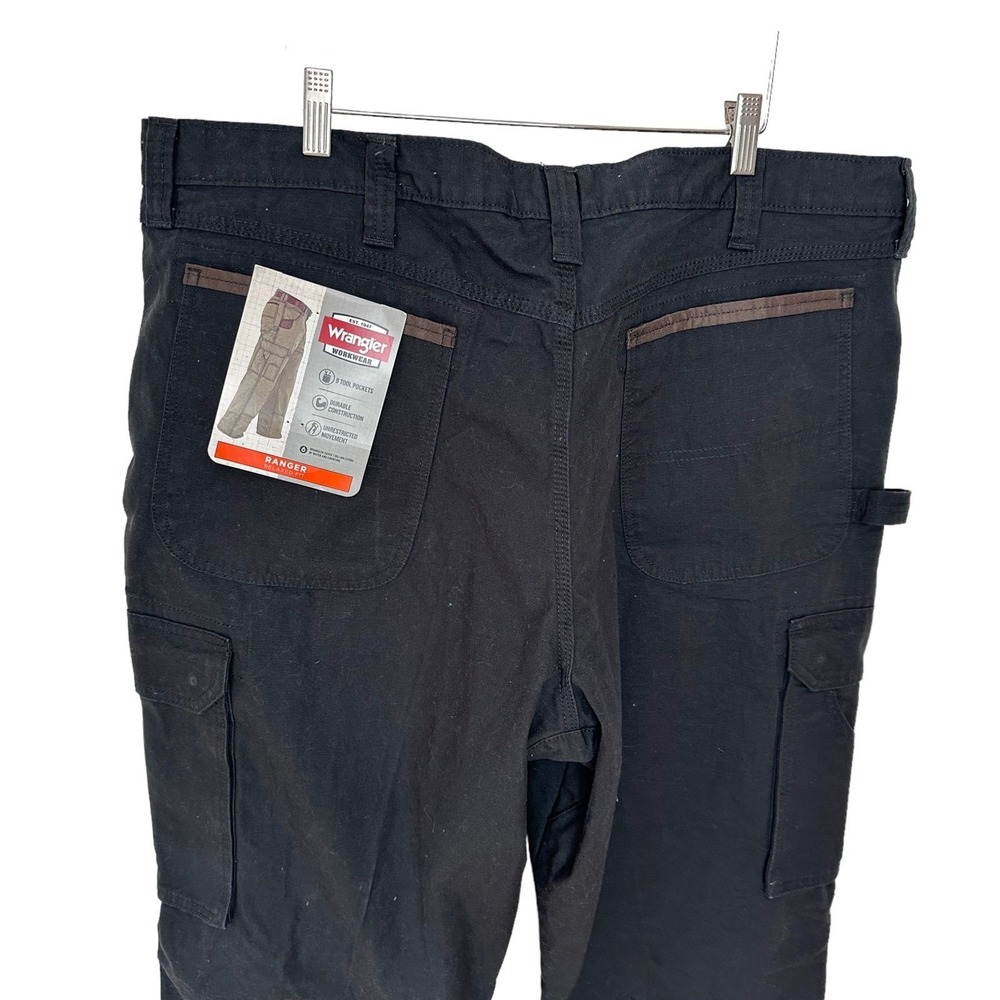 Wrangler‎ Ranger Men's 40x32 Cargo Pants Black Utility Workwear Carpenter